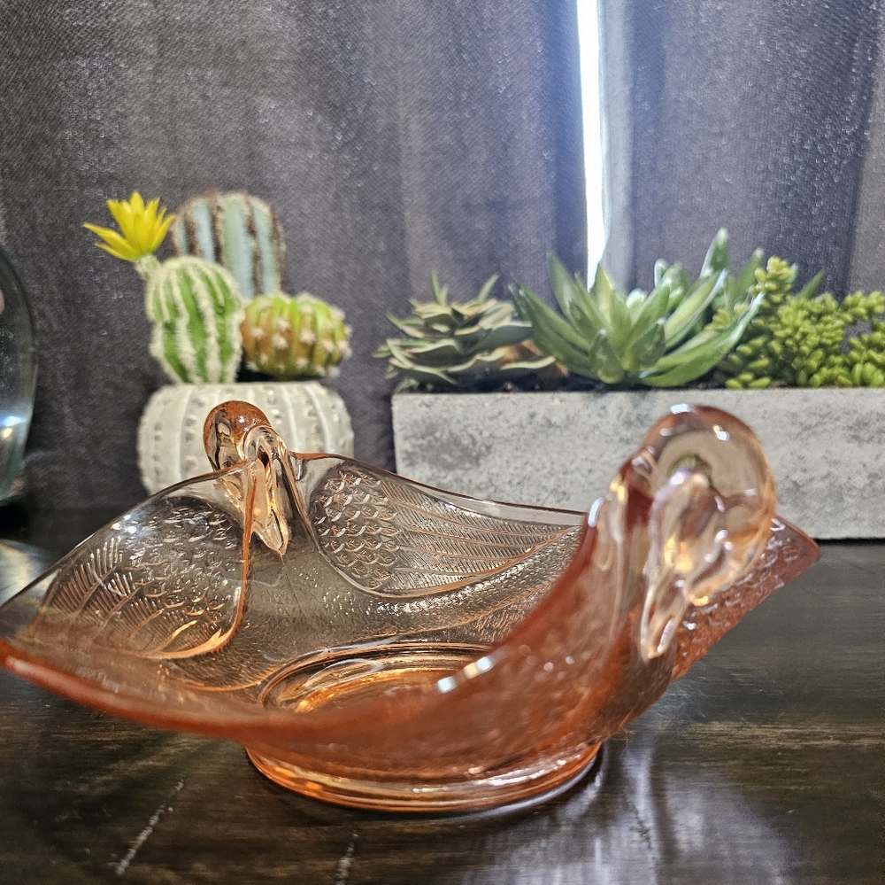 Beautiful Pink Depression Glass Double Swan Head Dish